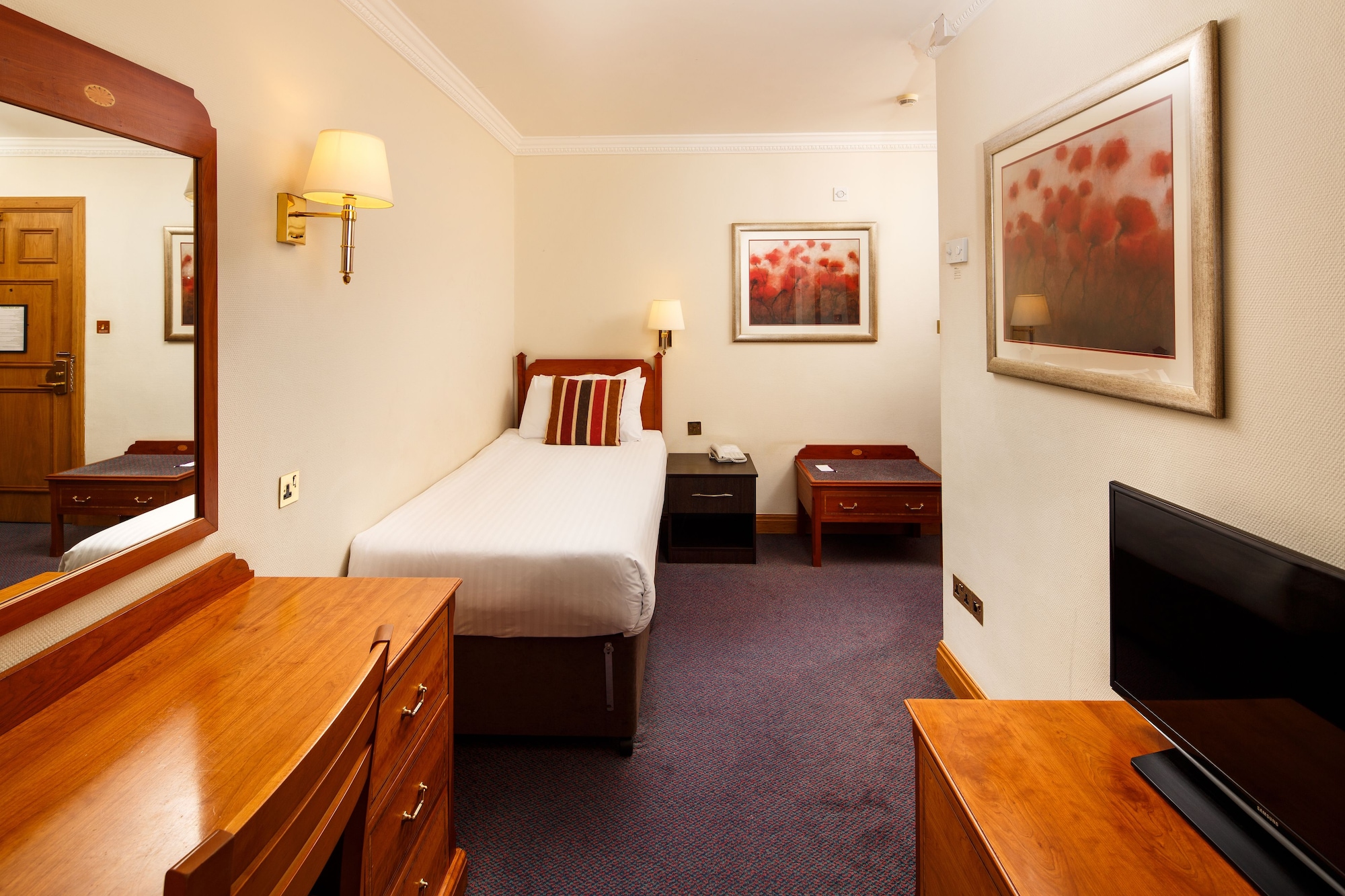 CLASSIC, SINGLE BED