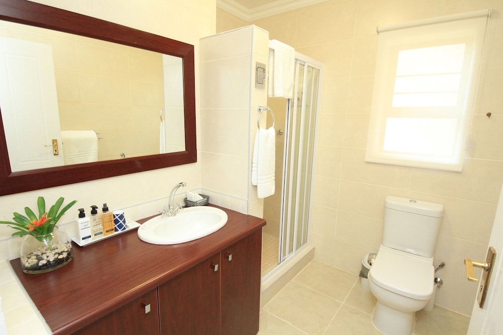 Bay View Somerset West 45/50