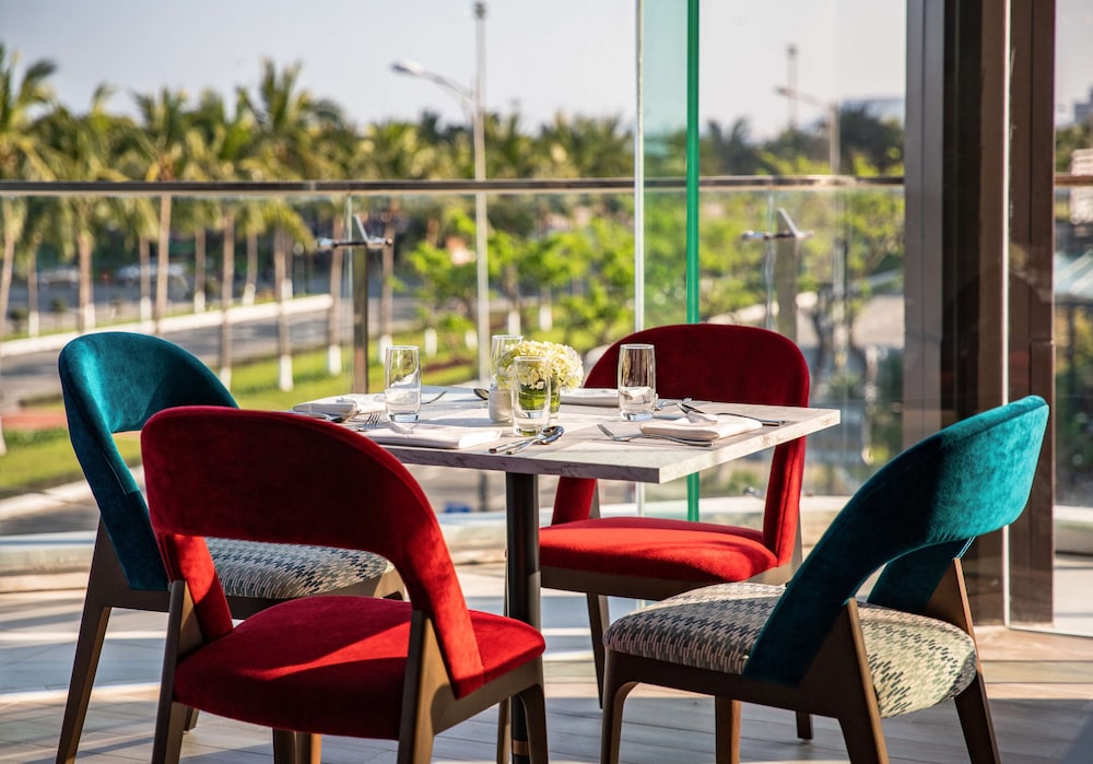 Radisson Hotel Danang 57/72