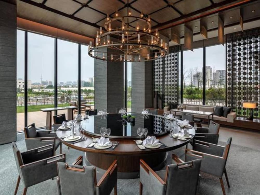 The Lalu Nanjing 30/41