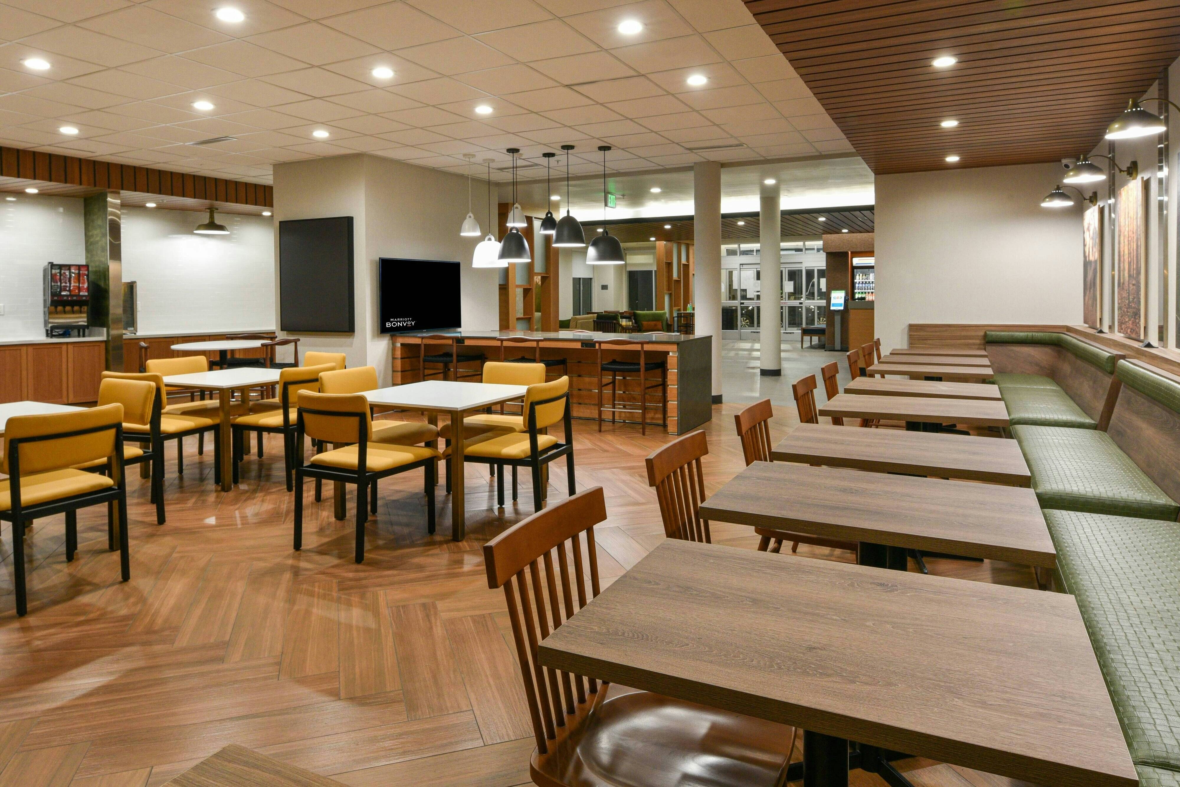 Fairfield Inn & Suites by Marriott Moorpark Ventura County 23/36