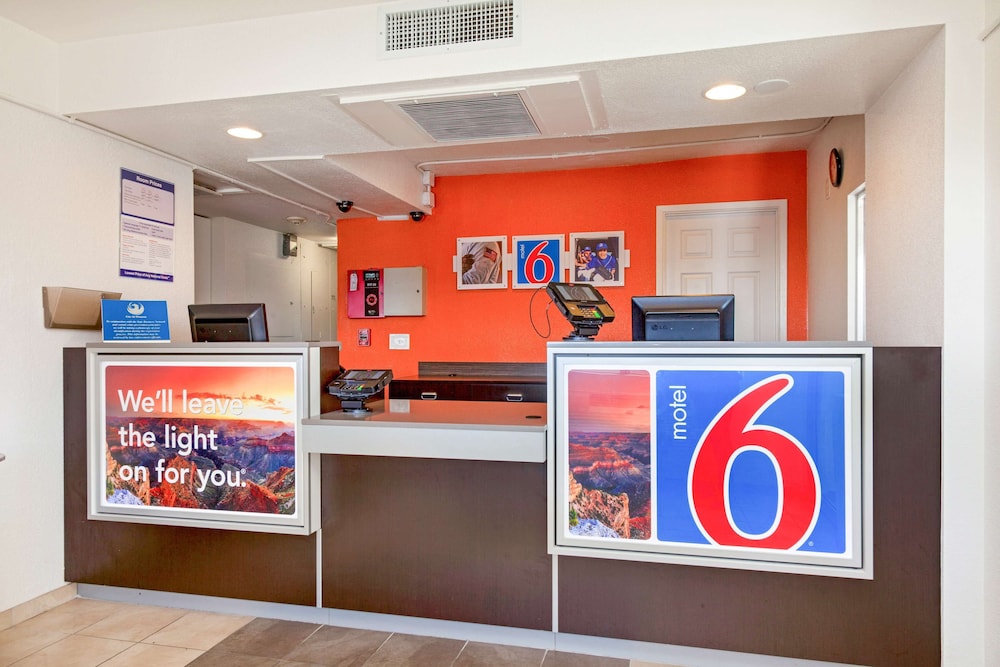 Motel6 Phoenix, AZ - North Bell Road 15/46