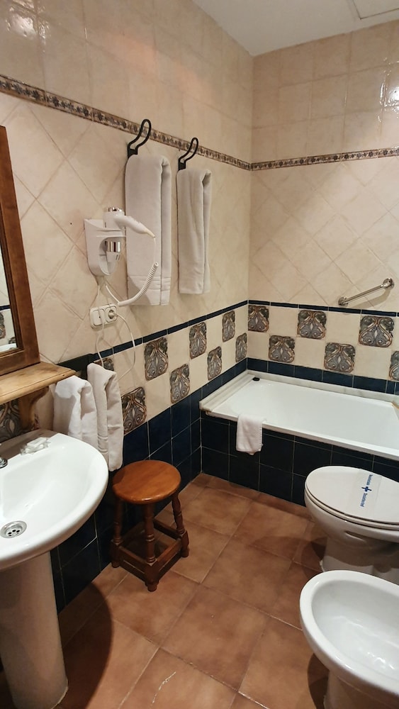 Coso Viejo Hotel 56/61