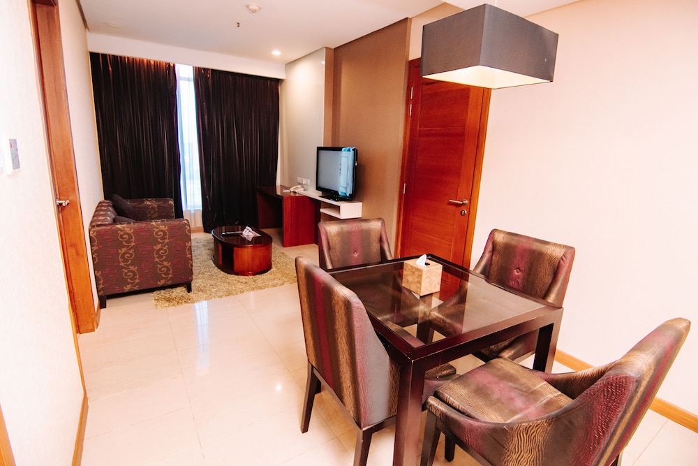 SWISS-BELINN SKA PEKANBARU 45/64