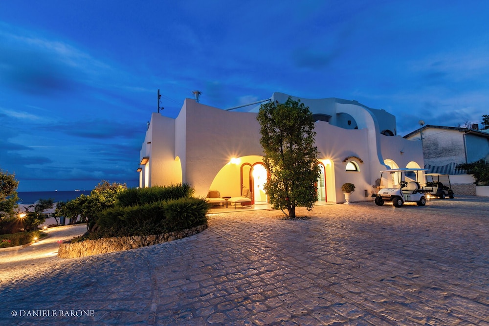 Baia Delphis Resort 4/59