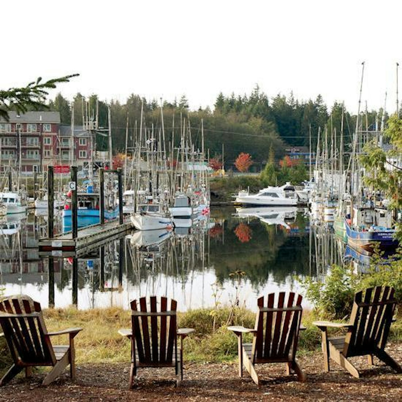 Waters Edge Shoreside Suites 6/6