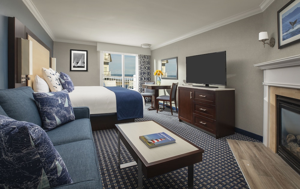 Nantasket Beach Resort 18/30
