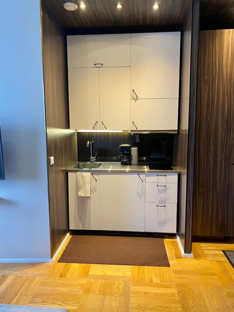 Asplund Hotel Apartments 6/25