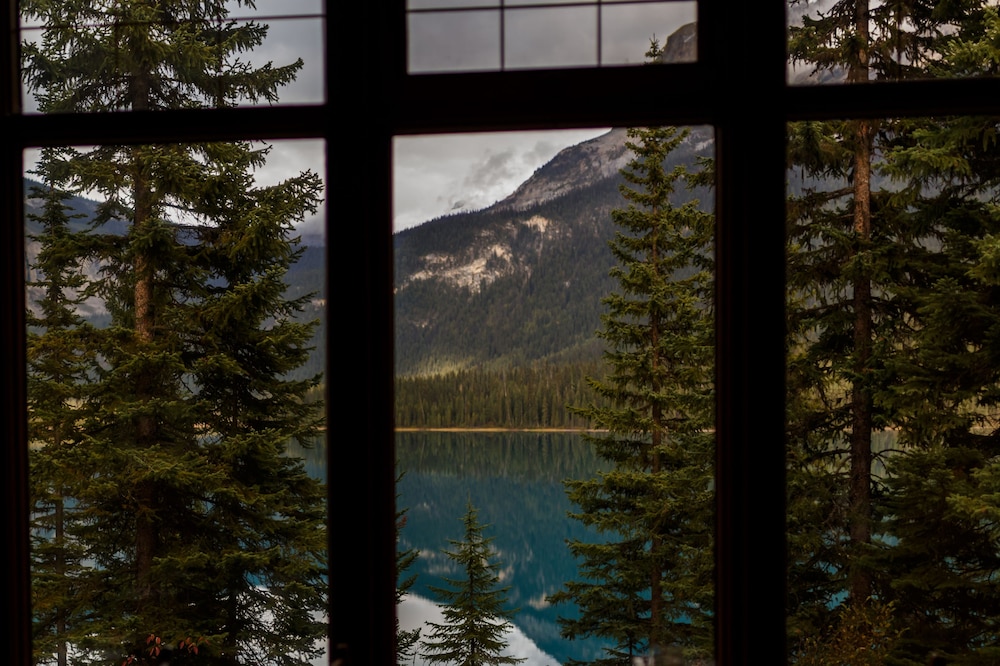 Emerald Lake Lodge 33/71