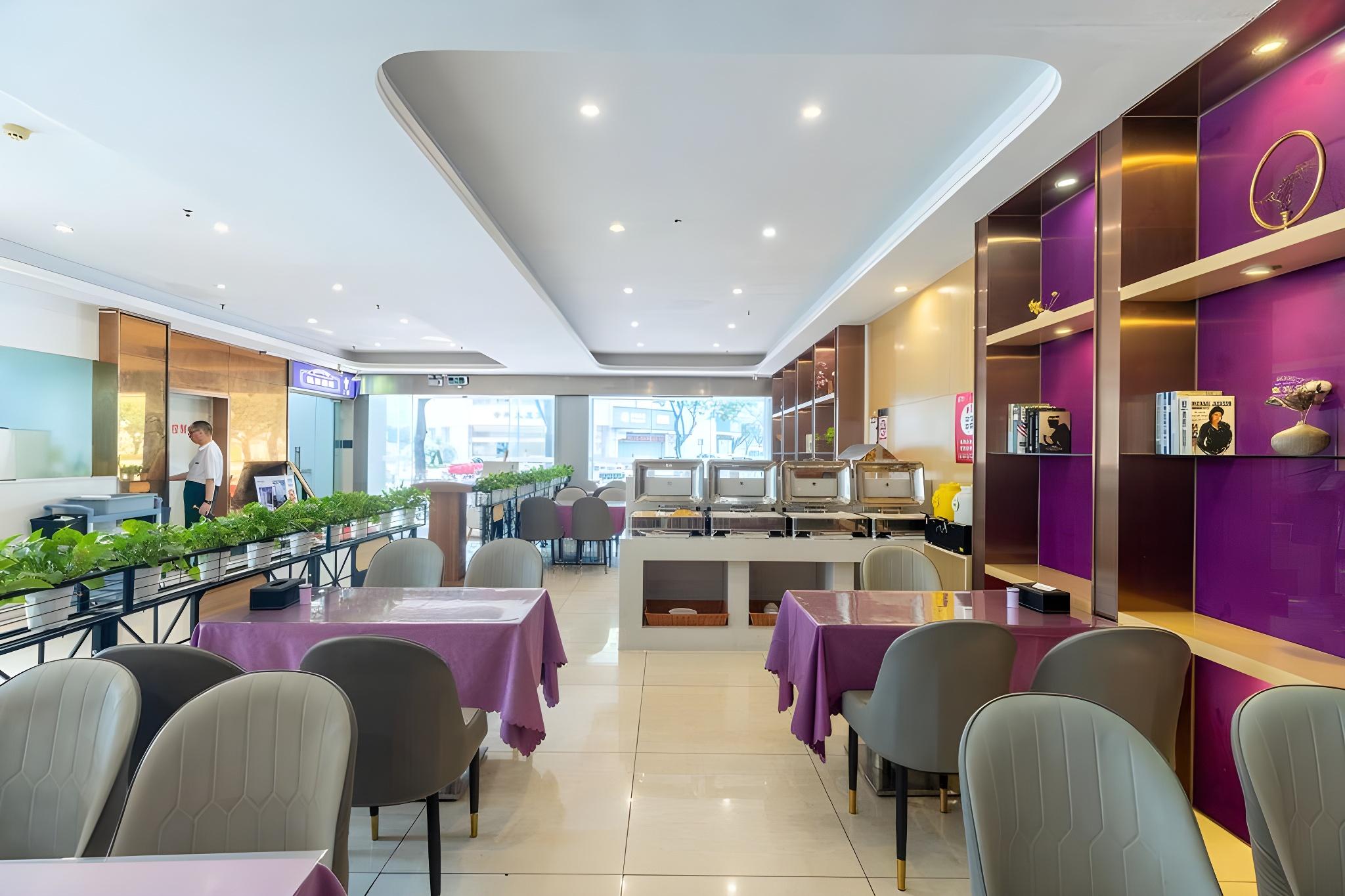 Lavande Hotels (Guangzhou Fangcun Huadiwan) 34/45