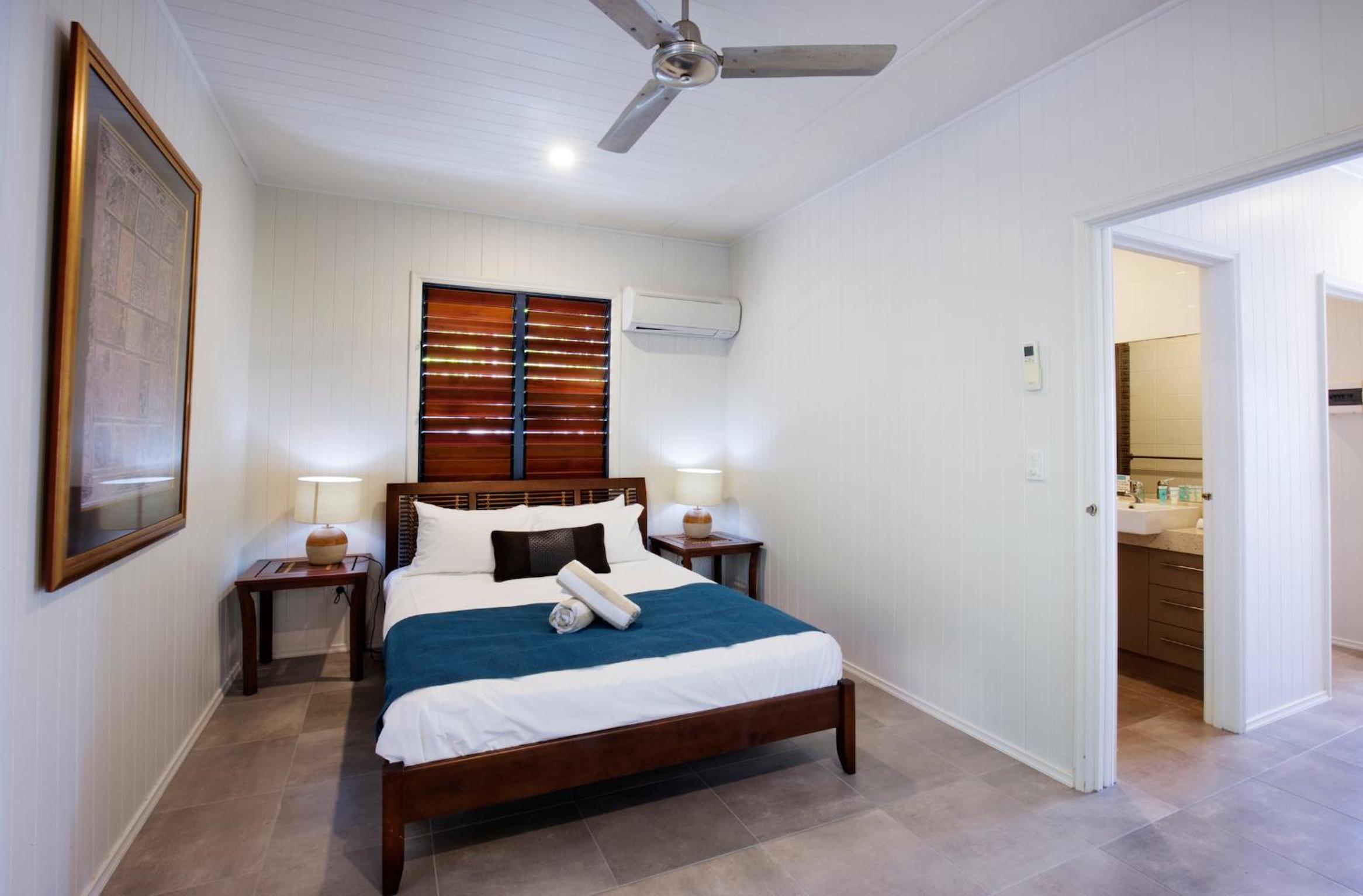 2 Bedrooms, Bungalow, Beach Front