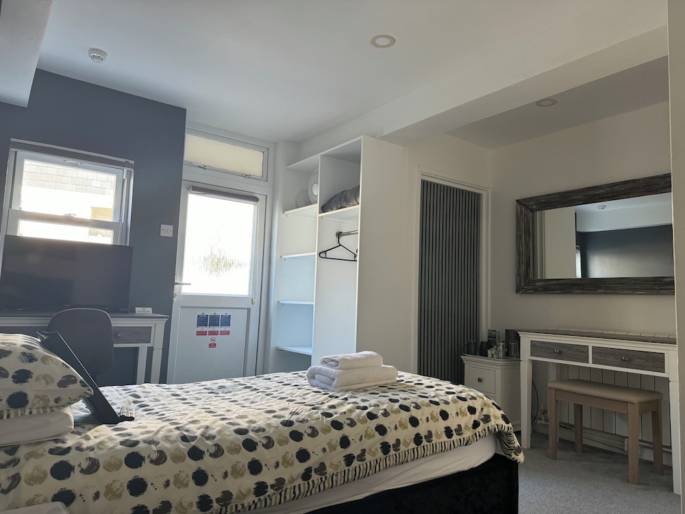 St George's Guesthouse 15/50