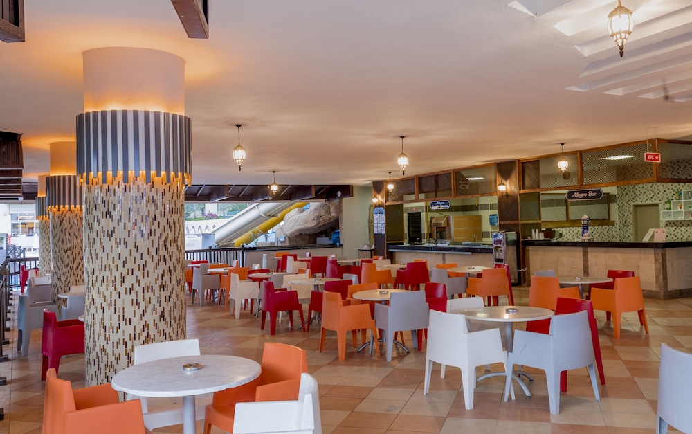 Holiday Garden Resort 23/40