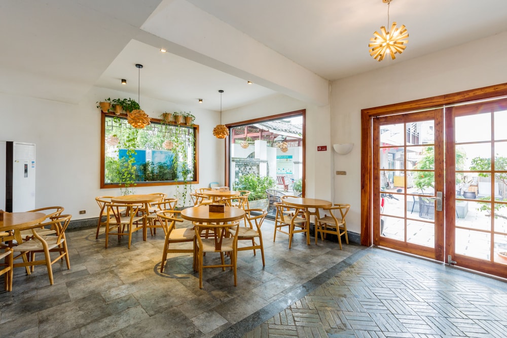 Shui Yun Ju Hotel Resort 36/49