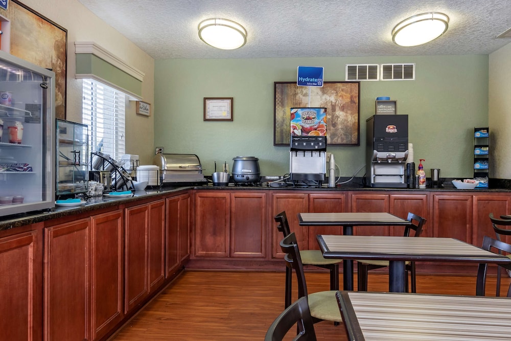 Best Western Space Shuttle Inn 32/42