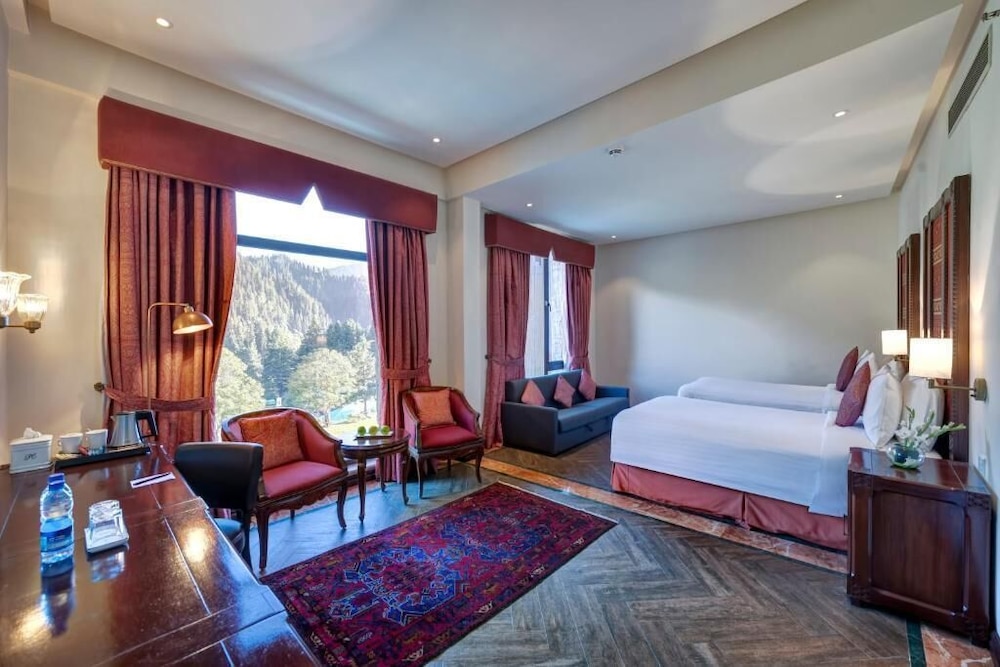 Family, Twin Beds
