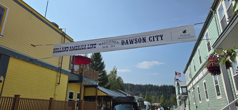 Westmark Inn Dawson City 3/21