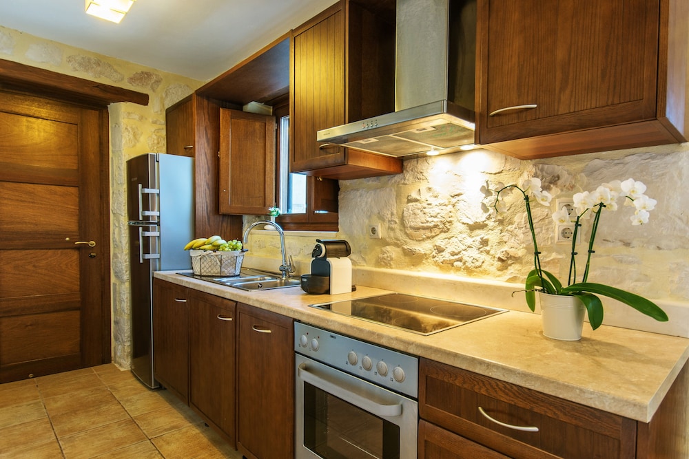 Exensian Villas & Suites 41/44