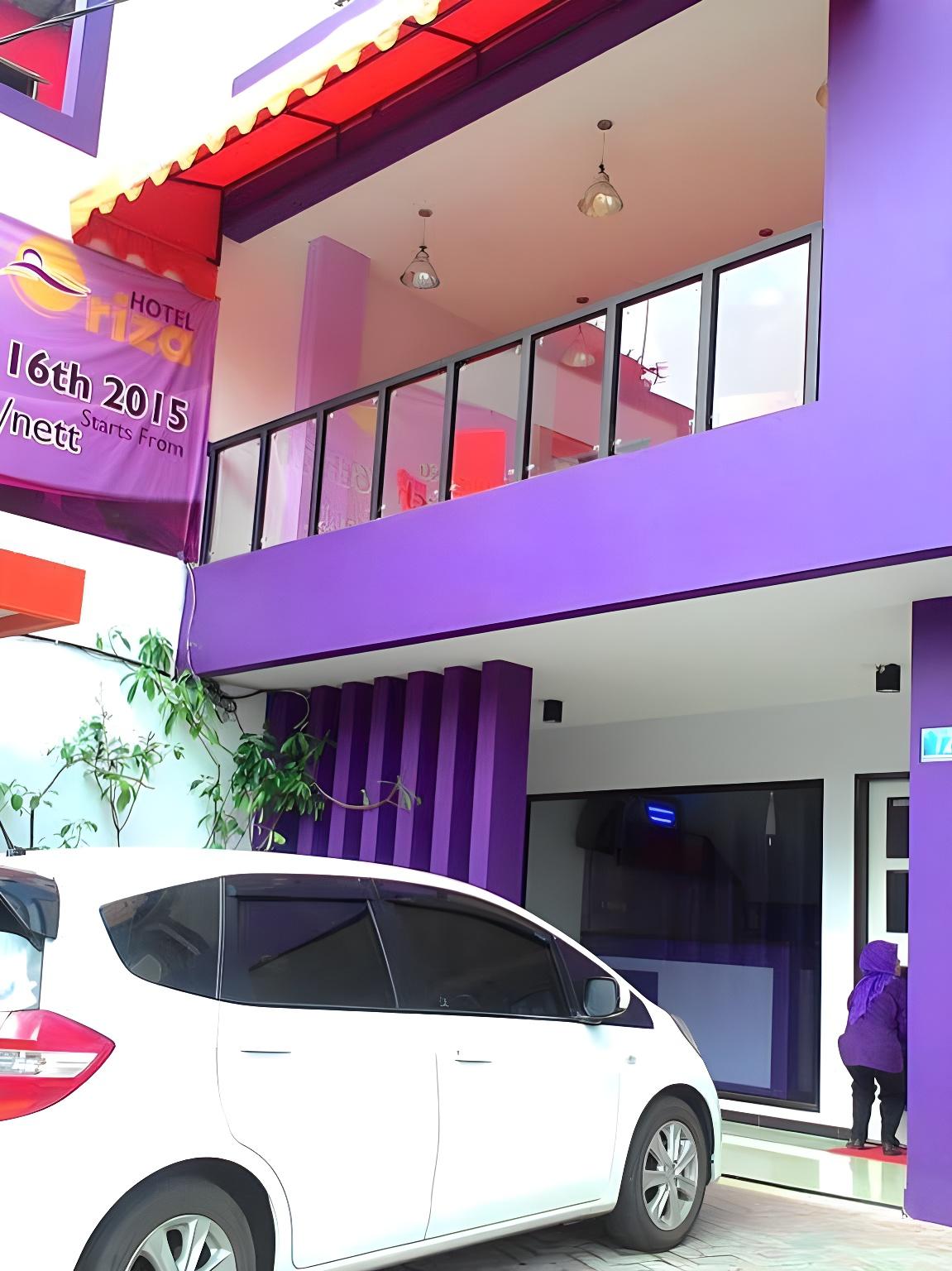 Oriza Hotel Surabaya 35/39