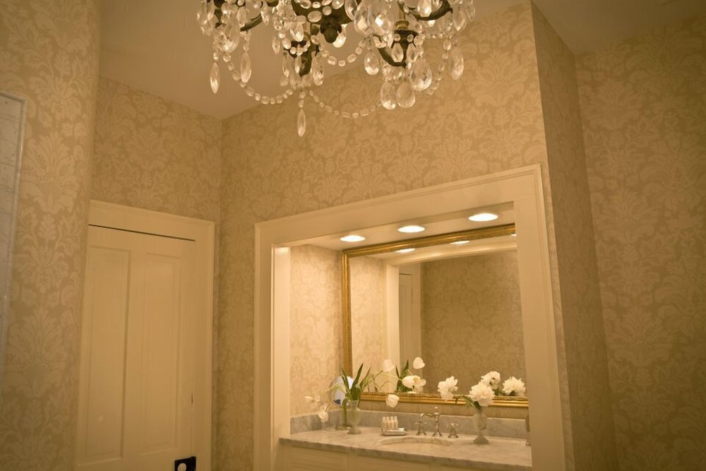 Dunleith Historic Inn 57/57