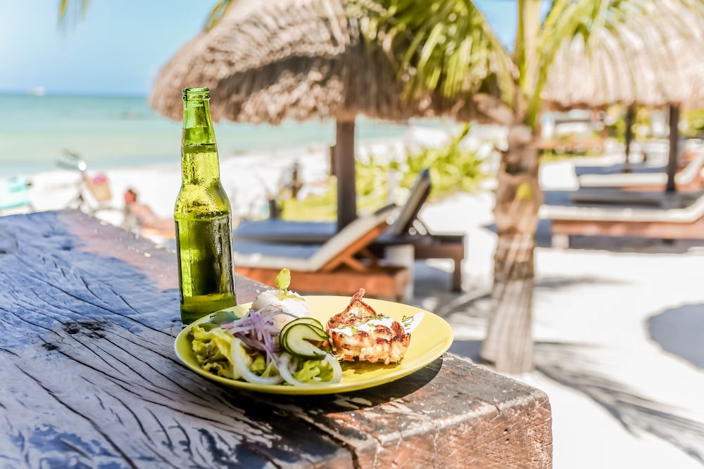 Hotel Zomay Holbox 70/91
