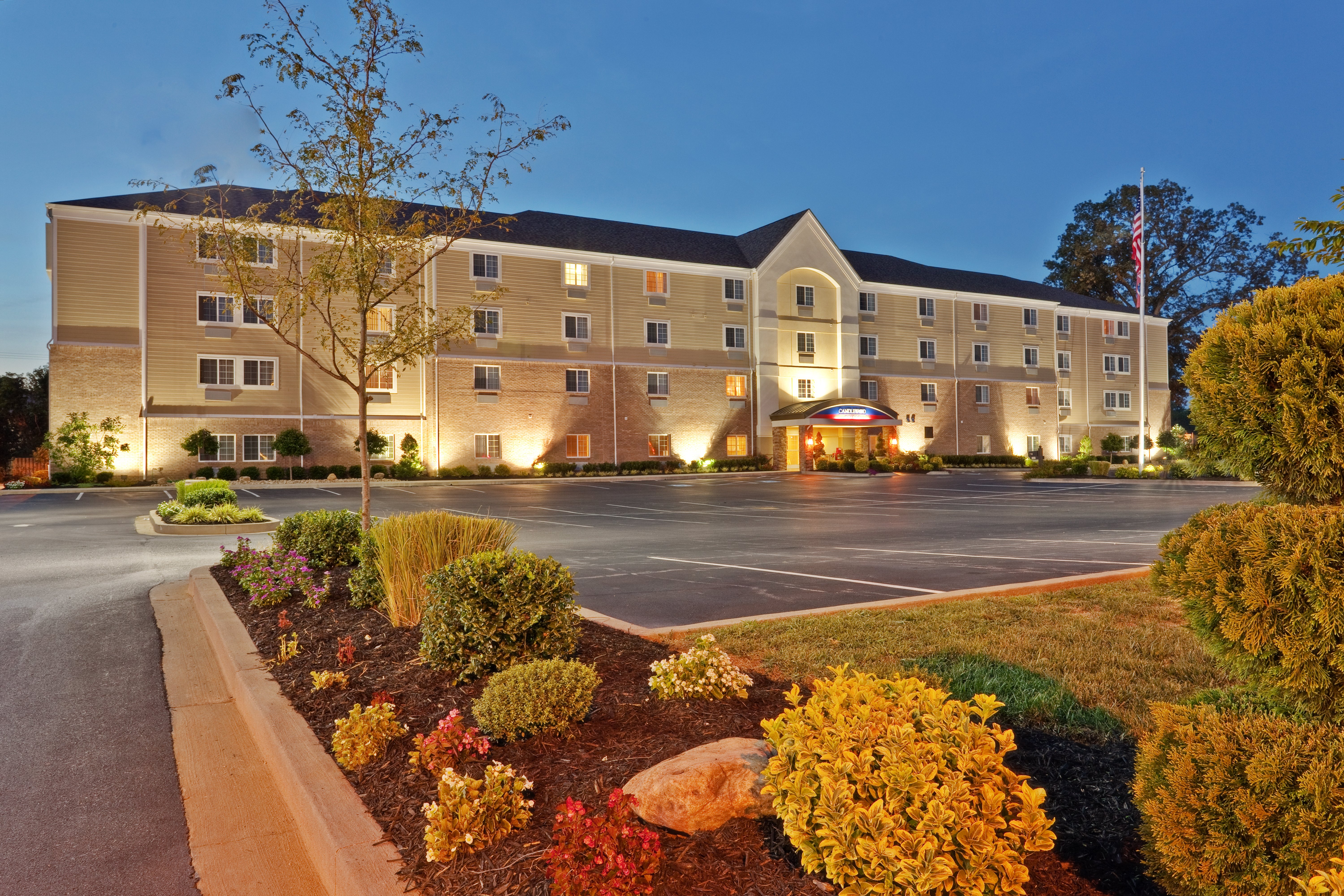 CANDLEWOOD SUITES BOWLING GREEN 1/69