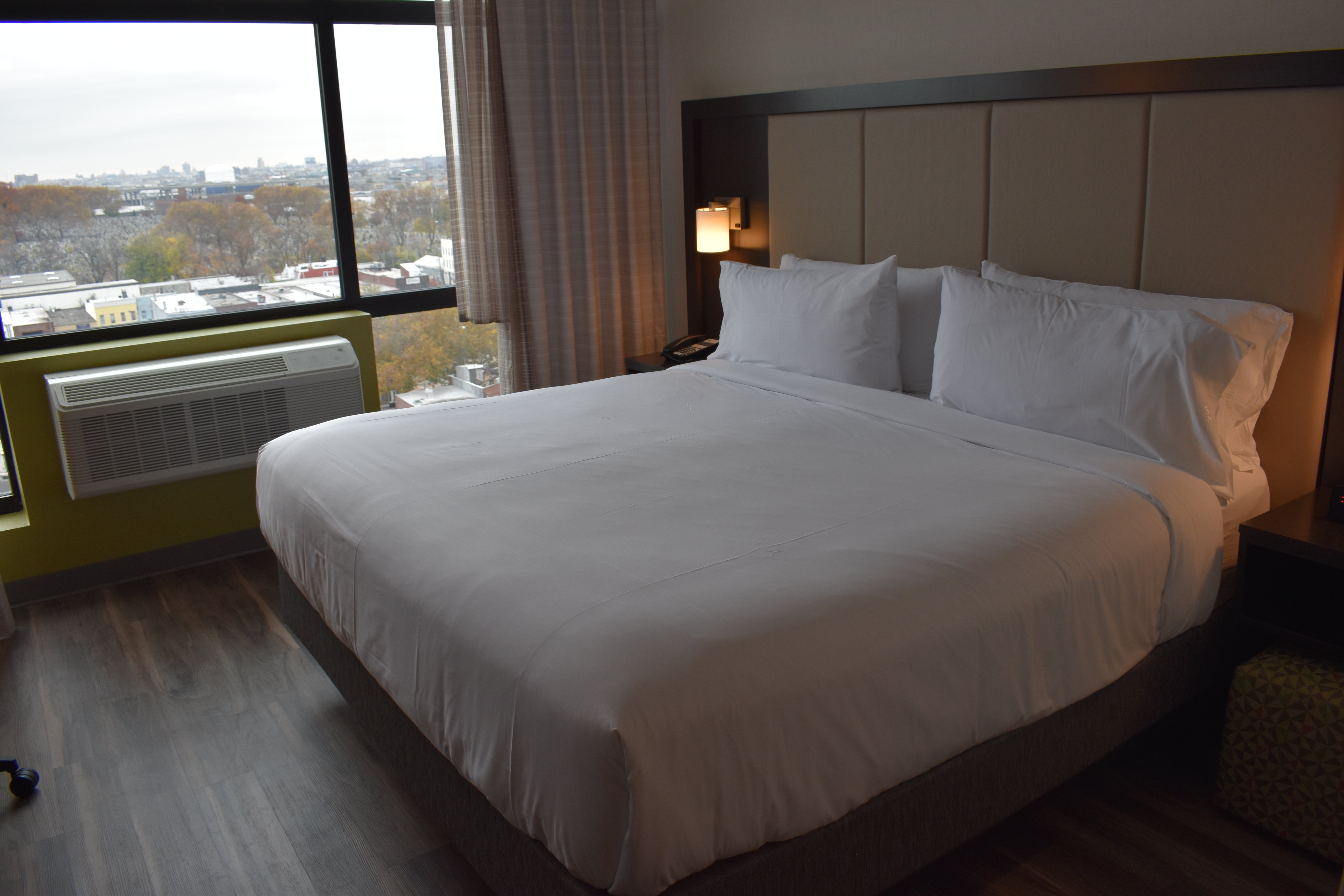 Holiday Inn Express Long Island City E New York, an IHG Hotel 11/48