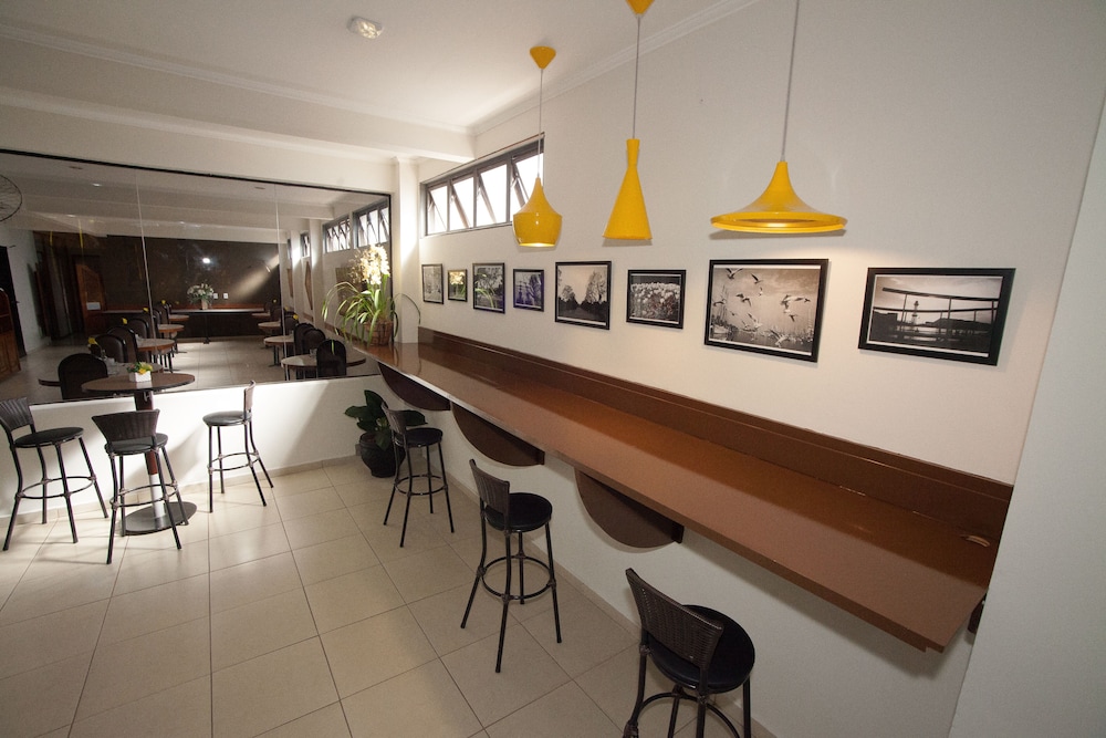 Laparos Hotel 19/24