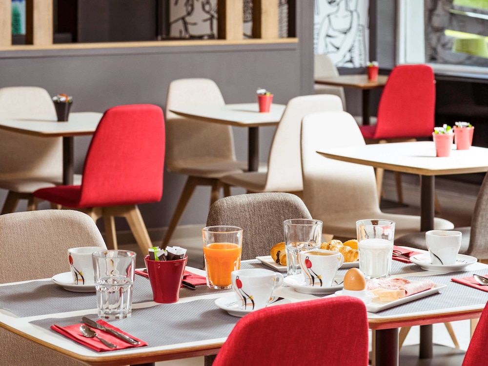 Ibis Lyon Sud Saint Rambert 33/42