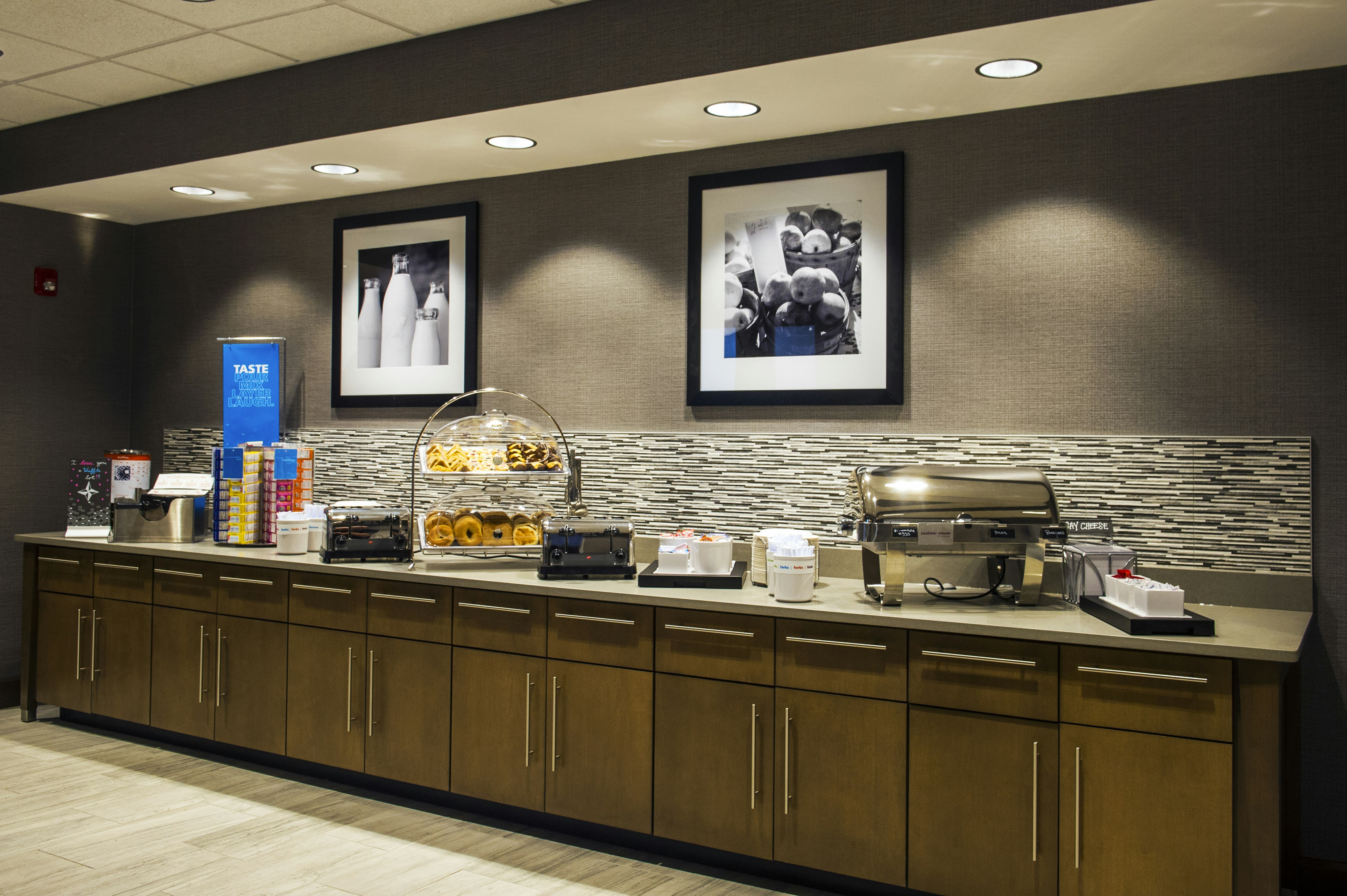 Hampton Inn and Suites Foxborough/Mansfield 5/24