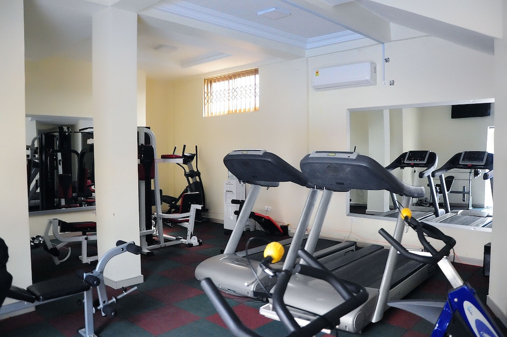 Tomreik Hotel 35/55