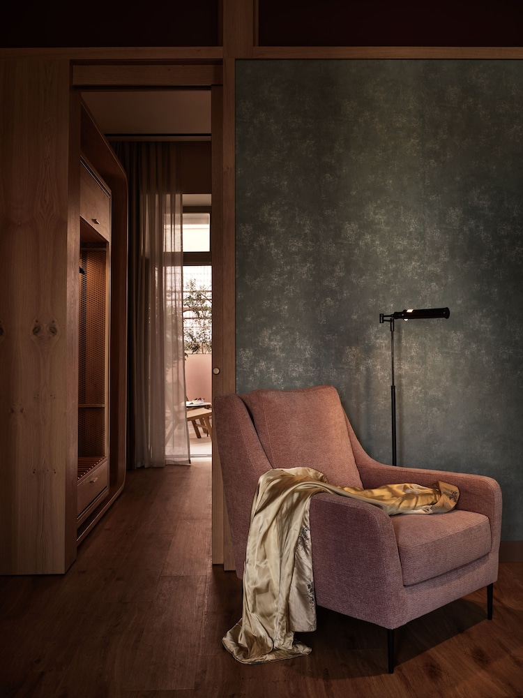 Domus Blanc Boutique Hotel 34/60