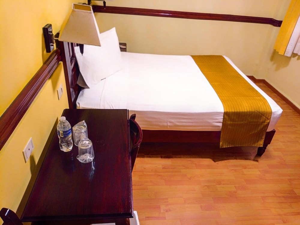 Hotel Madan Cardenas 30/51