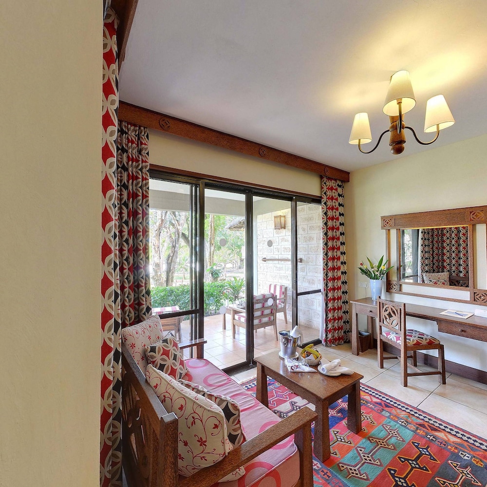 Baobab Beach Resort 44/72