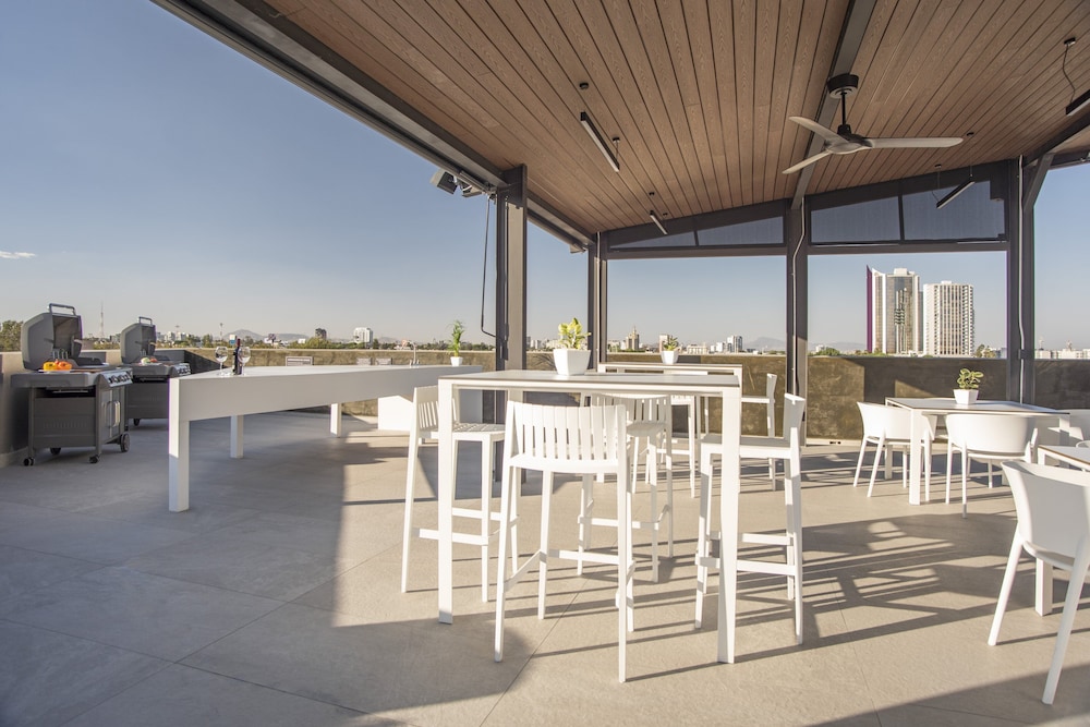 Candlewood Suites Guadalajara Galerias 31/49