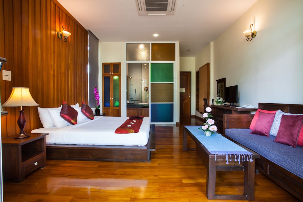 Pattra Vill Resort 12/72