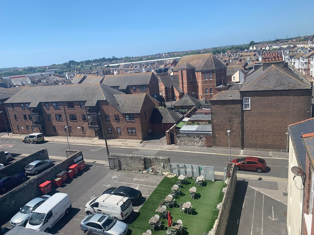 The Jubilee Hotel 32/50