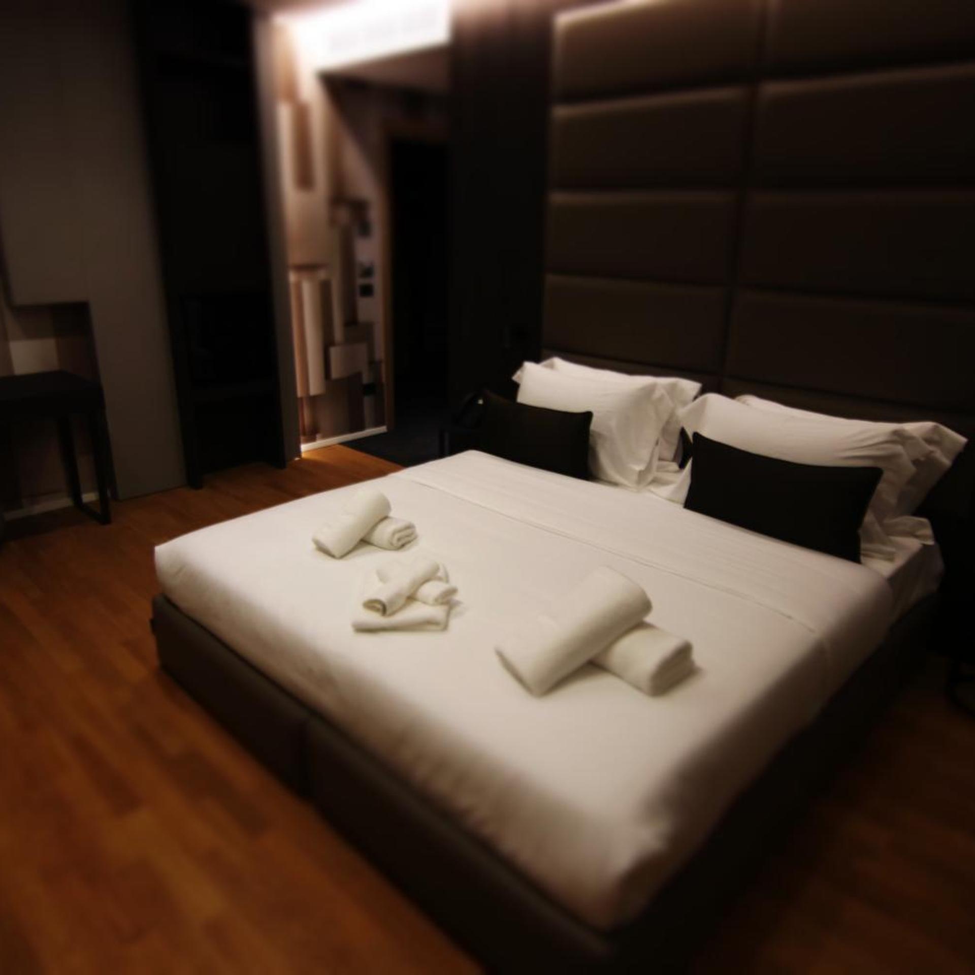 Adelar Hotel Tirana 29/60