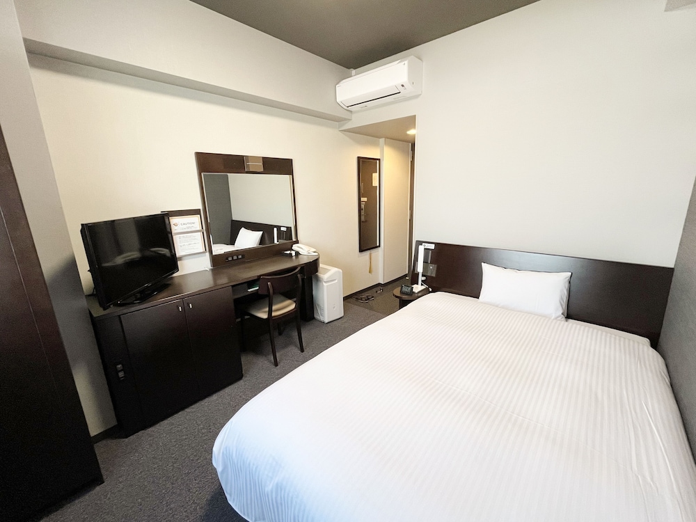 Hotel Route Inn SakaideKita Inter 19/62