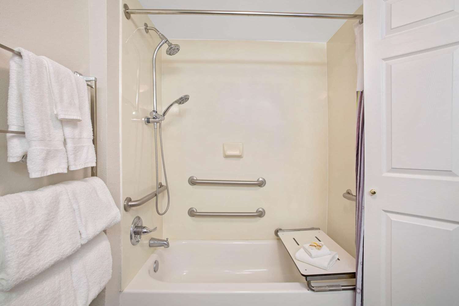 La Quinta Inn San Marcos 40/42