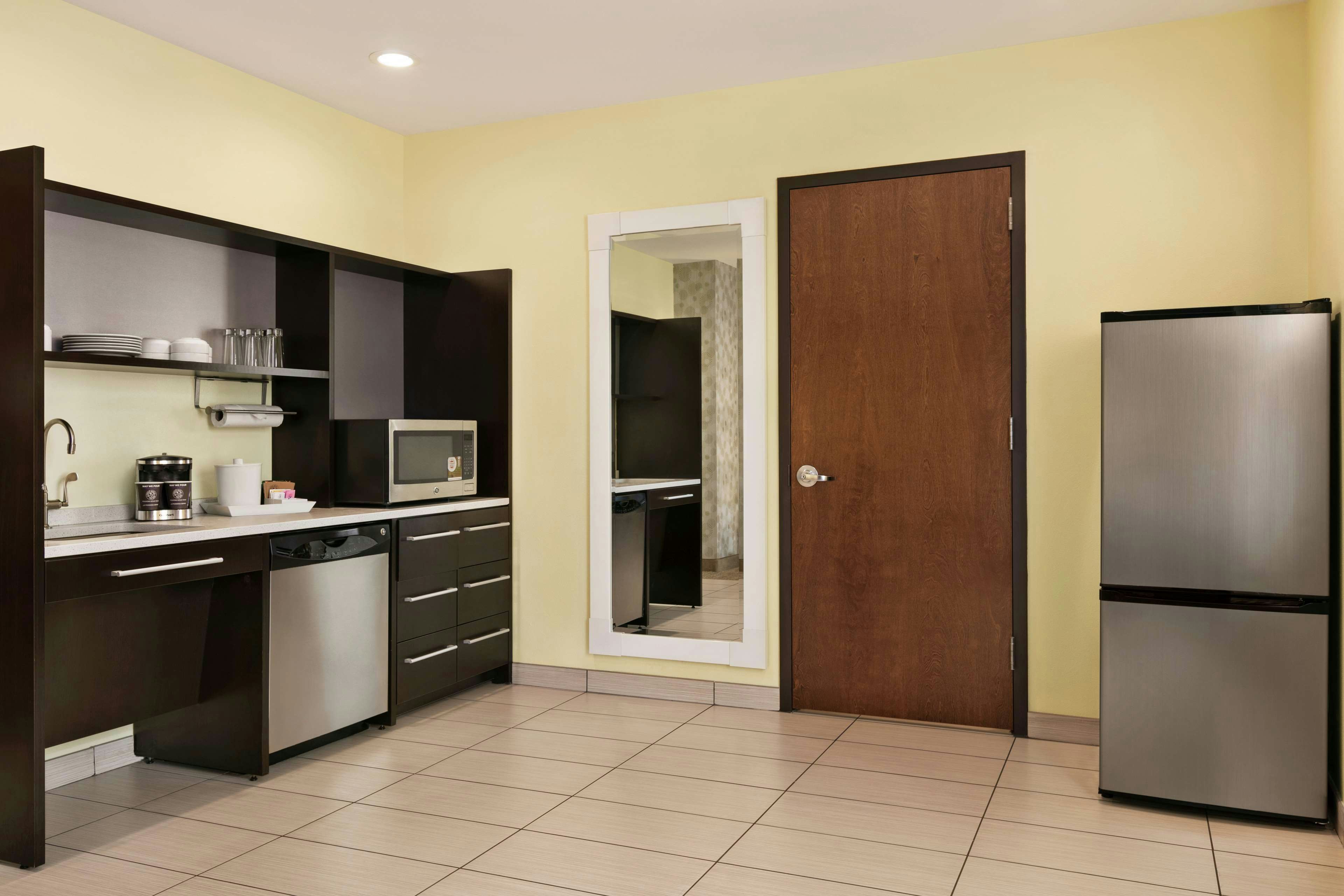 Home2 Suites by Hilton New York Long Island City/ Manhattan View 7/50