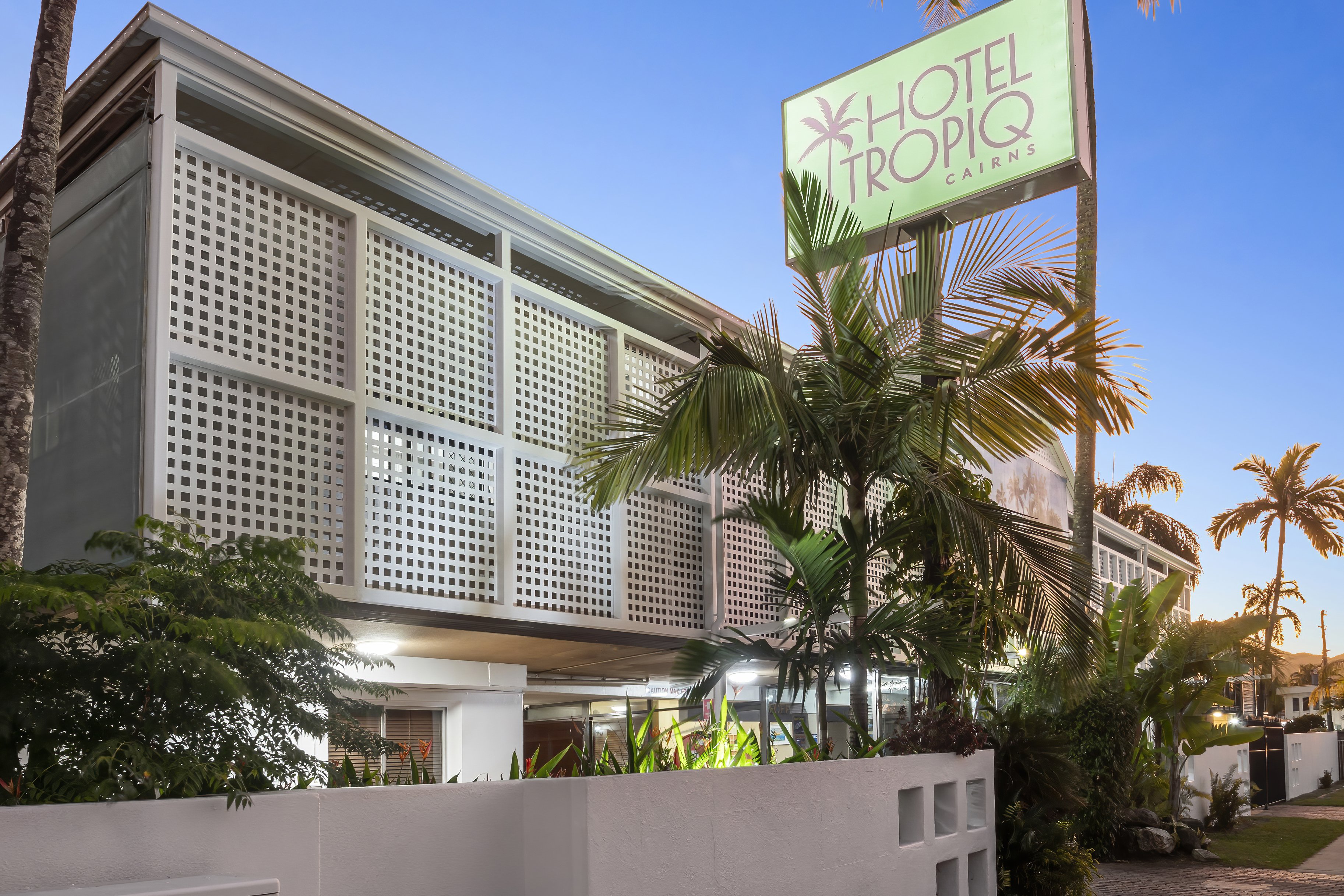Hotel Tropiq 2/95