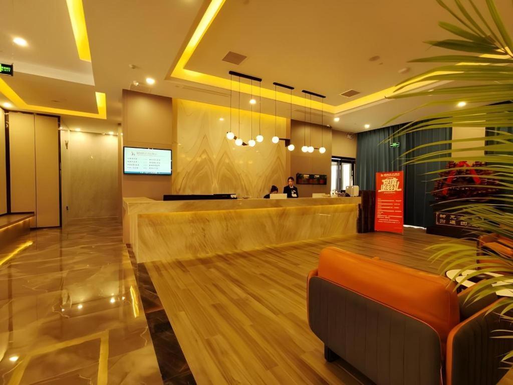 GreenTree Eastern Changge Yiwu City Hotel 12/57