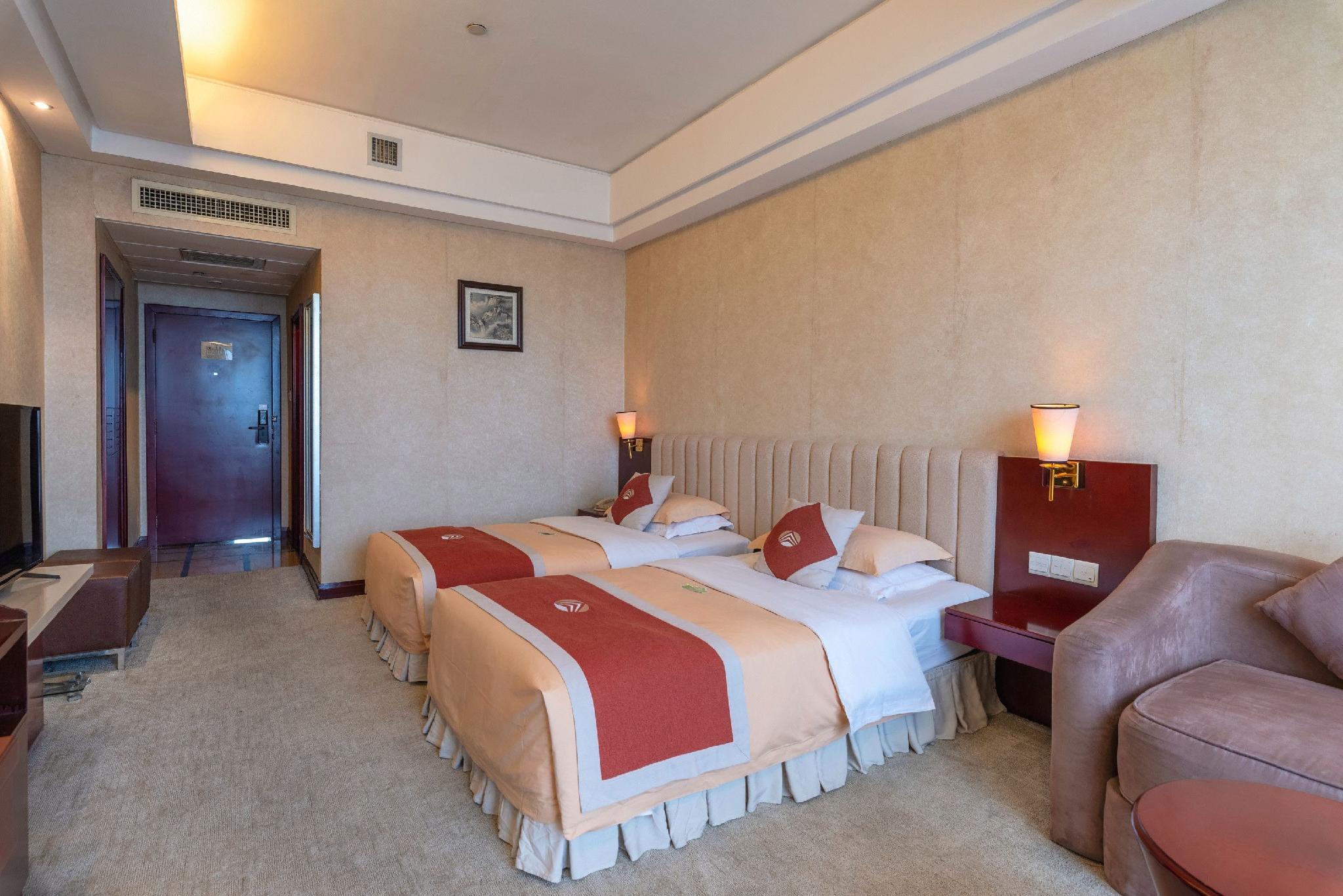 Huayu International Hotel 6/35