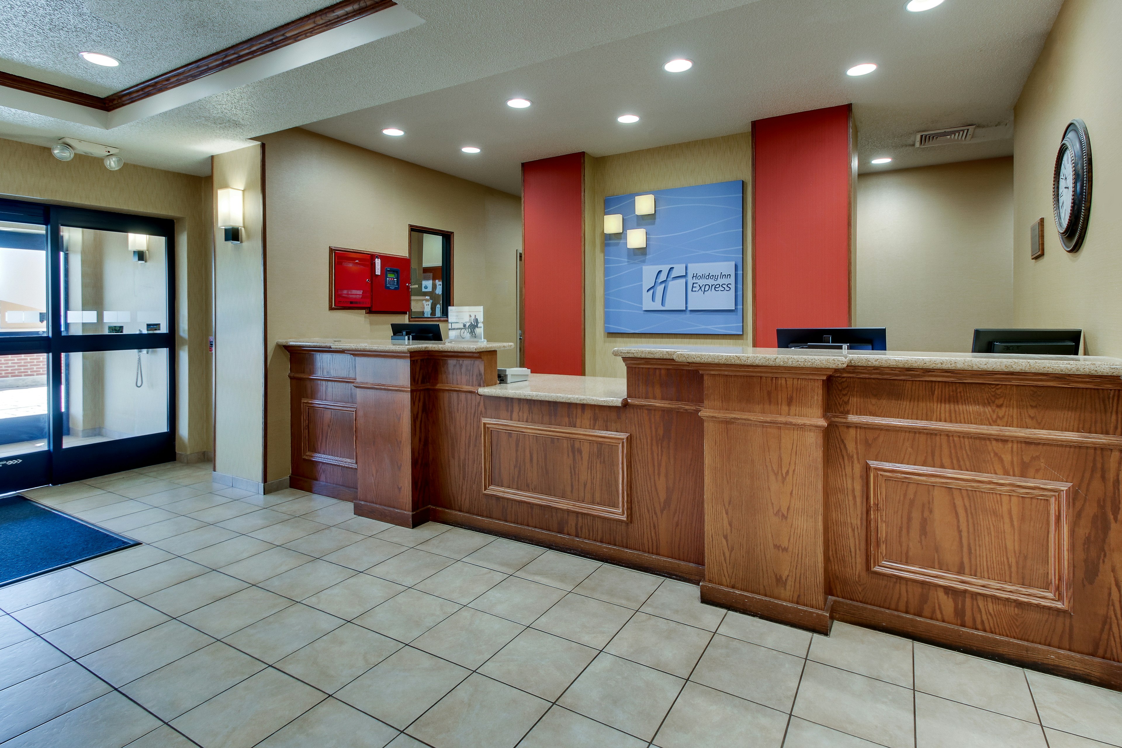 Holiday Inn Express Hotel And Suites Lancaster Lititz 10/73