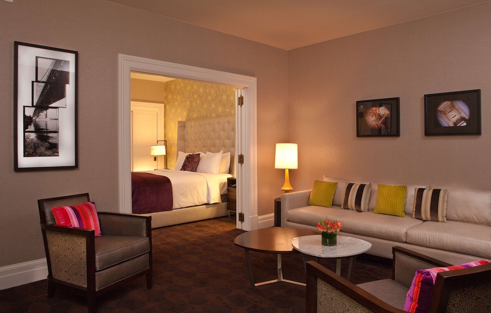 The Bellevue Hotel 32/50