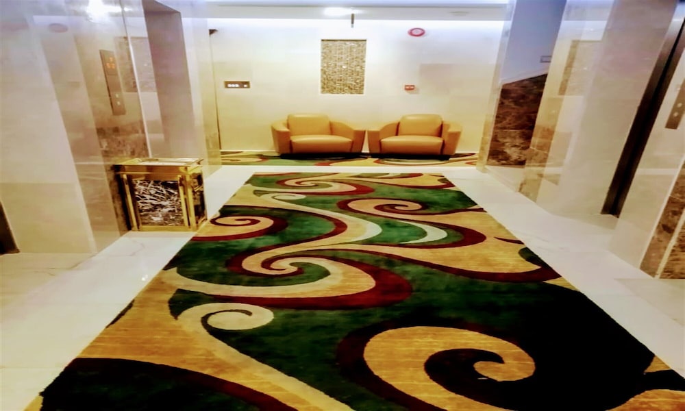 Carawan Hotel Jeddah 7/70