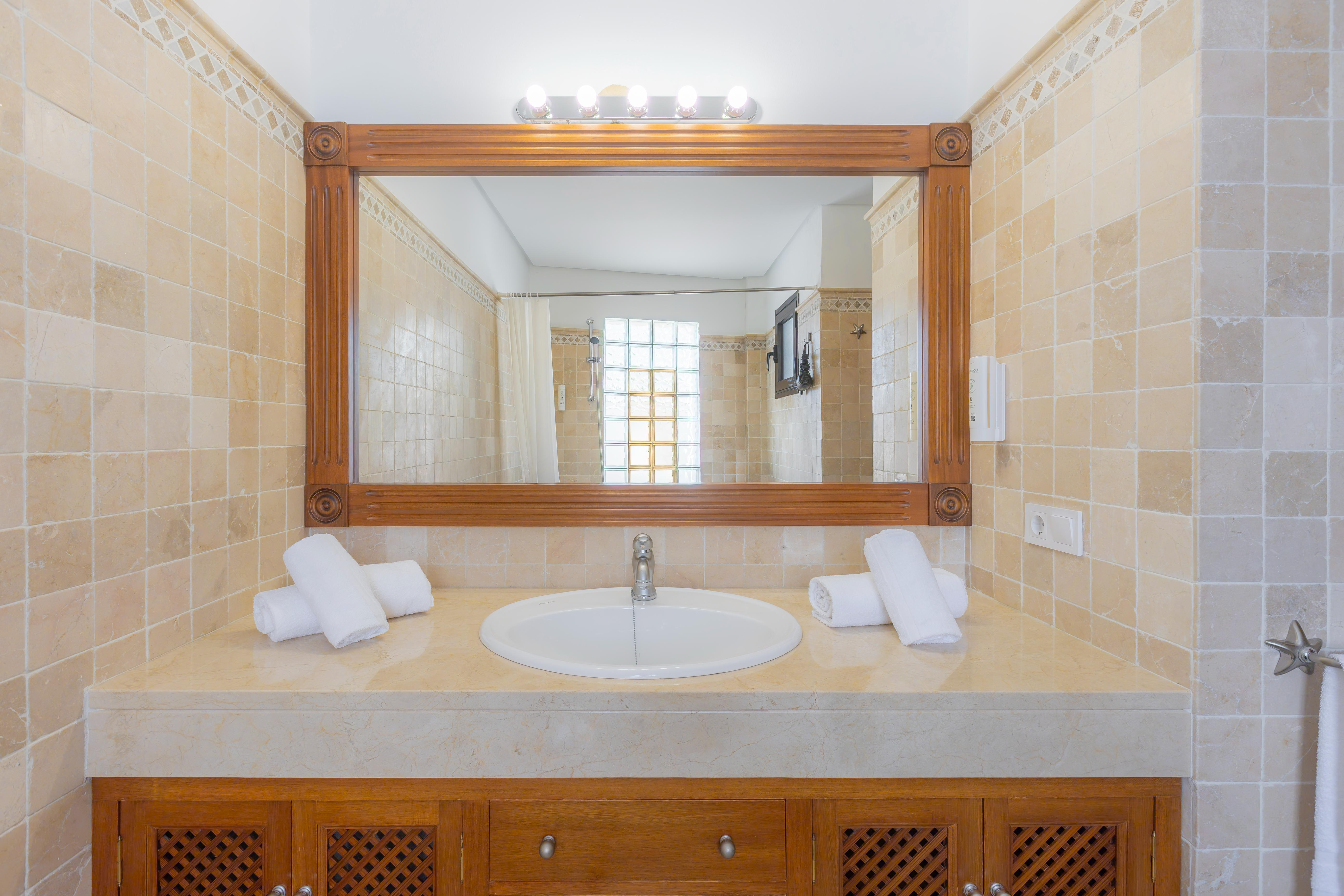 Apt Blueseas Bahia Marina 52/58