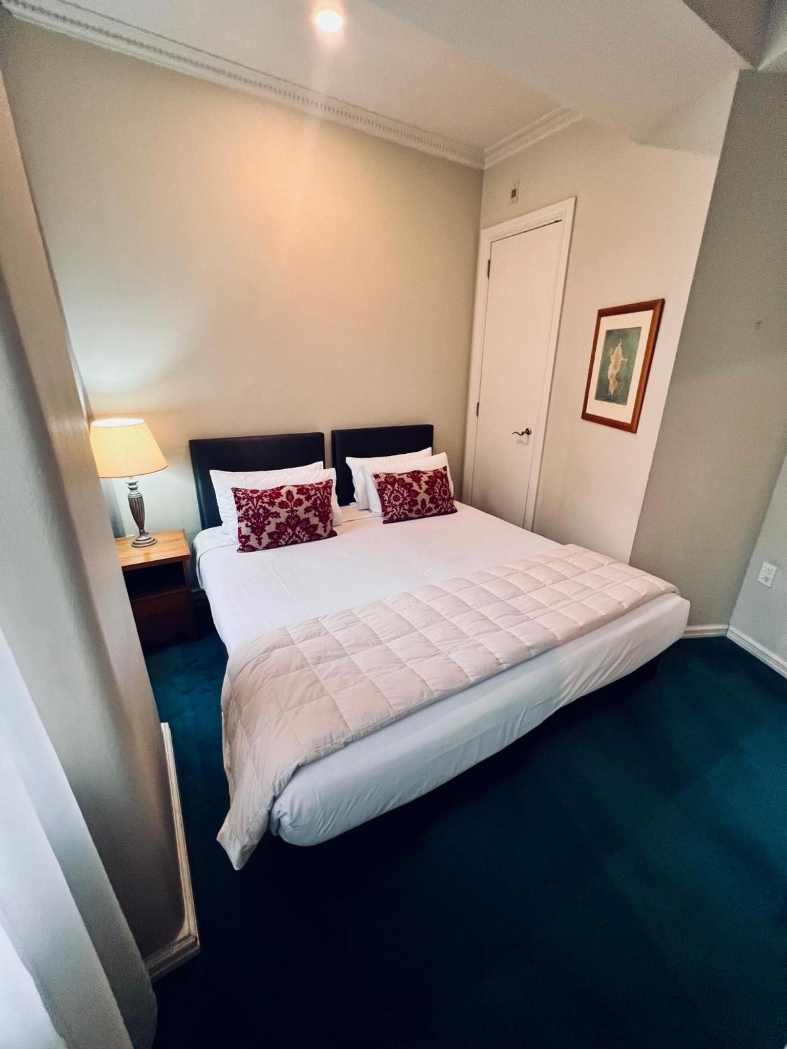 شقة بغرفتي نوم، Quest Wellington 5/10
