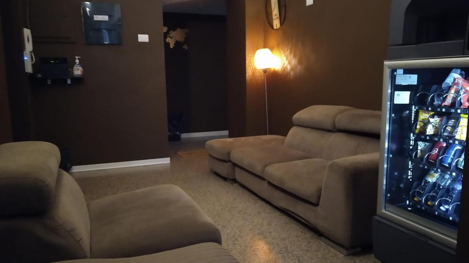 CconfortHotels R&B Central Rooms 7/12
